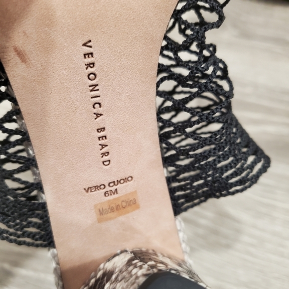 NEW VERONICA BEARD  Kasi Block Heel Slide Sandal In Snake Print - Picture 6 of 6